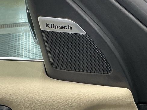 Used 2025 Nissan Armada Platinum Reserve image 8