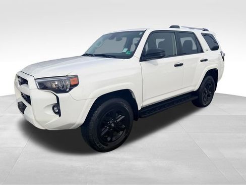 Used 2023 Toyota 4Runner SR5 image 1