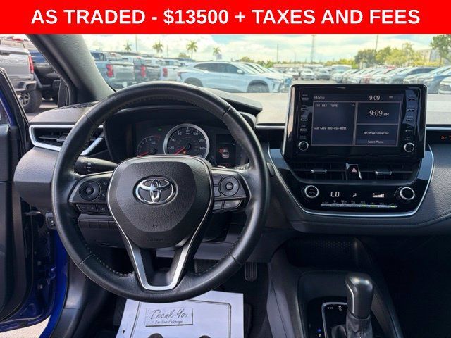 Used 2020 Toyota Corolla SE w/ SE Premium Package FWD image 17