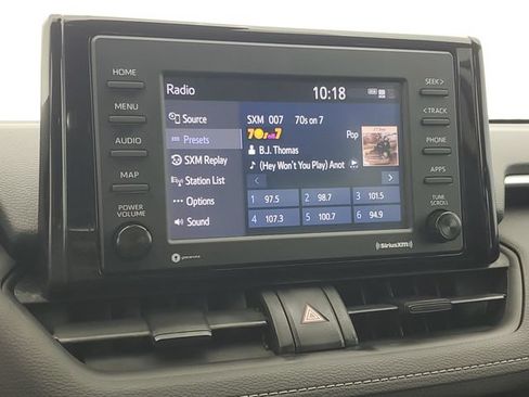 Used 2021 Toyota RAV4 XLE FWD image 27