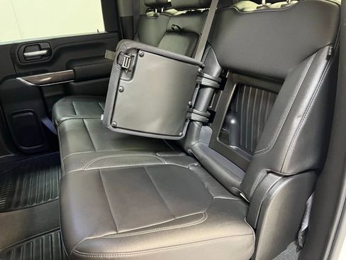 Used 2021 Chevrolet Silverado 2500 LTZ w/ LTZ Plus Package image 33