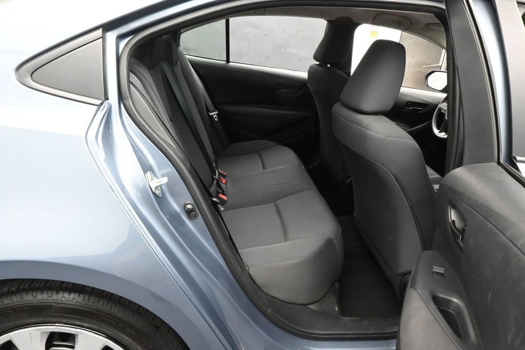 Used 2024 Toyota Corolla LE FWD image 31
