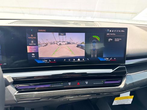 Used 2025 BMW 530i image 27