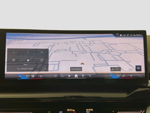 Used 2024 BMW 530i w/ Premium Package RWD image 12
