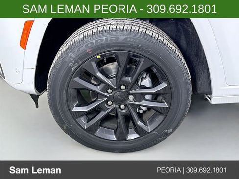 New 2026 Jeep Grand Cherokee Limited image 30