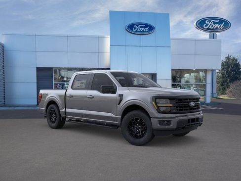 New 2026 Ford F150 XLT w/ Equipment Group 302A MID AWD/4WD image 8