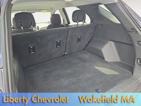Used 2019 Chevrolet Equinox LS AWD/4WD image 11