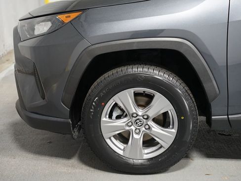 Certified 2022 Toyota RAV4 LE image 5