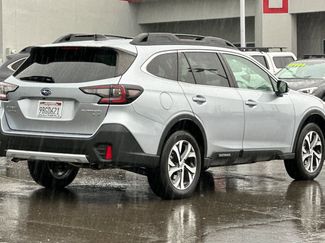 Used 2022 Subaru Outback Limited XT video 2