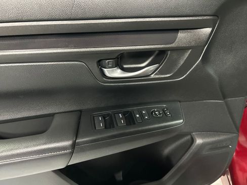 Used 2024 Honda CR-V LX image 12