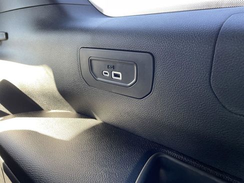 New 2025 Jeep Grand Cherokee L Limited AWD/4WD image 39
