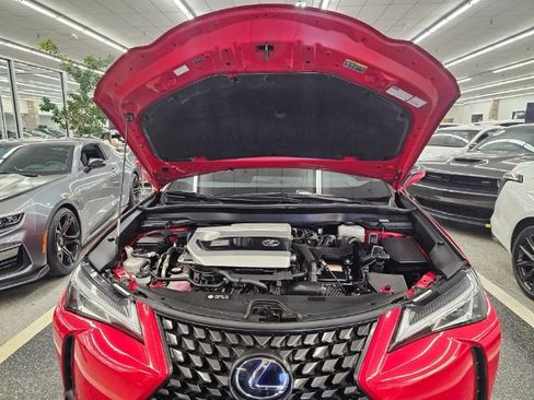 Used 2021 Lexus UX 250h w/ Accessory Package (Z1) image 37