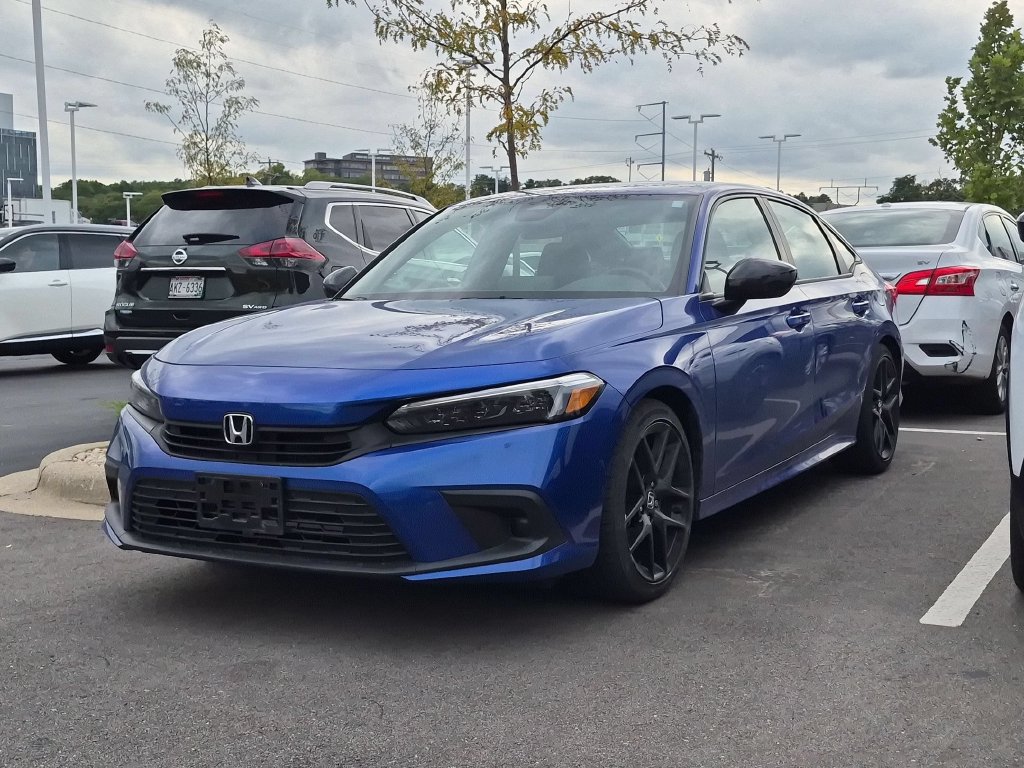 Used 2024 Honda Civic Sport image 4