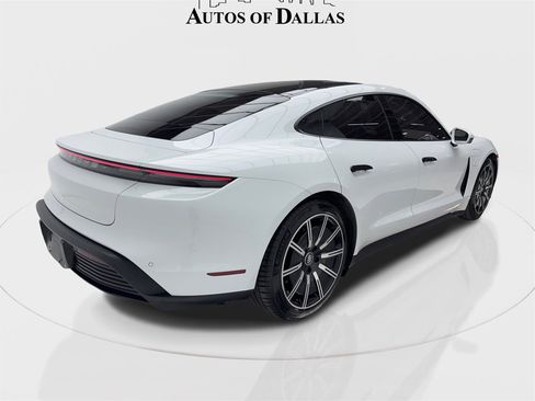 Used 2023 Porsche Taycan w/ Premium Package image 9