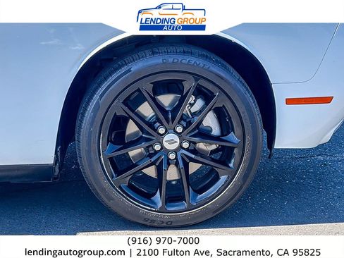 Used 2022 Dodge Challenger GT AWD/4WD image 9