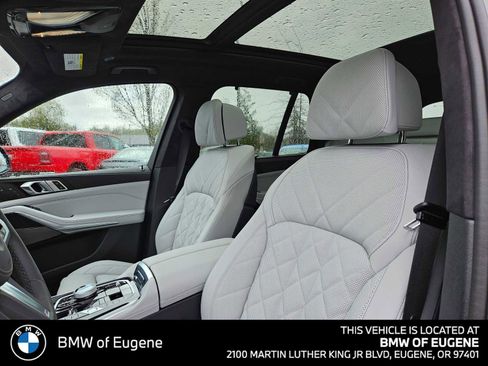 New 2026 BMW X5 xDrive40i w/ Executive Package image 26