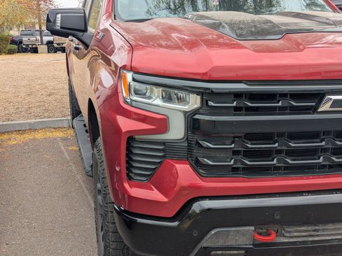 Used 2024 Chevrolet Silverado 1500 LT Trail Boss w/ Convenience Package II image 4