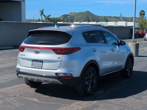 Used 2020 Kia Sportage S image 6