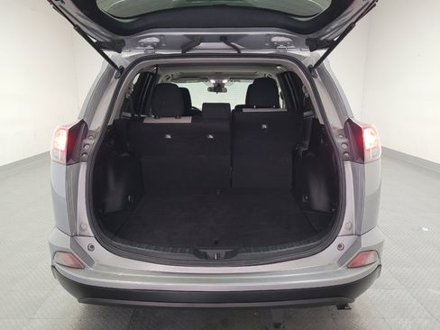 Used 2018 Toyota RAV4 XLE w/ All Weather Liner Package FWD image 29