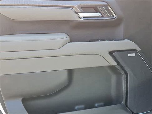 New 2025 Chevrolet Silverado 1500 ZR2 w/ Technology Package image 8