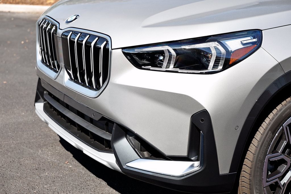 Used 2026 BMW X1 xDrive28i w/ Convenience Package AWD/4WD image 11