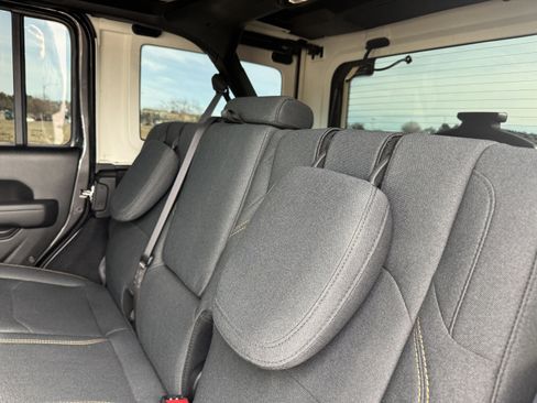 Used 2025 Jeep Wrangler Unlimited Sport S 4xe image 15