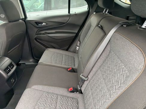 Used 2024 Chevrolet Equinox LT FWD image 24