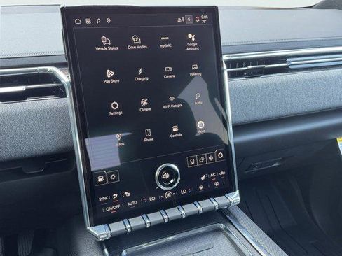 New 2026 GMC Sierra EV Elevation image 21