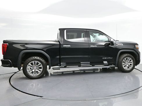 Used 2021 GMC Sierra 1500 Denali w/ Driver Alert Package II AWD/4WD image 8