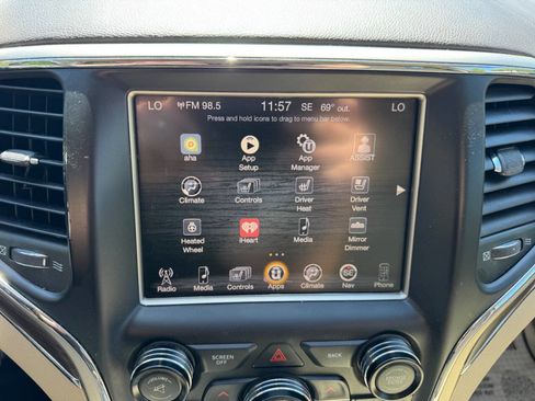 Used 2015 Jeep Grand Cherokee Overland image 43