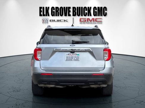 Used 2021 Ford Explorer XLT AWD/4WD image 5