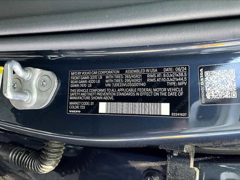 New 2025 Volvo EX90 Ultra image 36