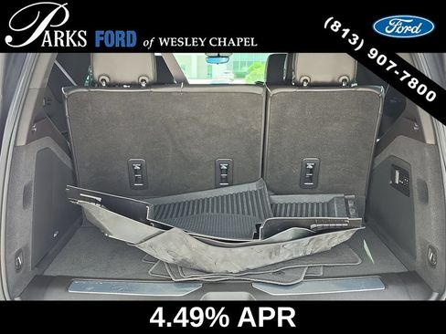 Used 2021 Cadillac Escalade Premium Luxury RWD image 8