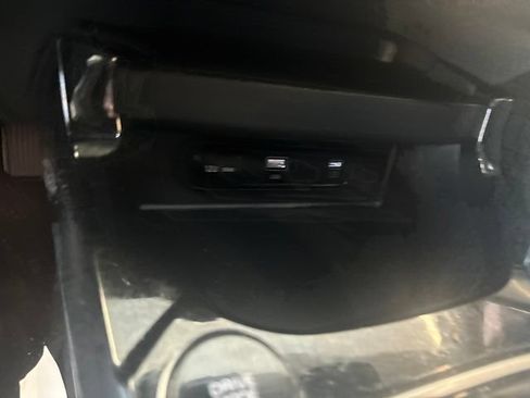Used 2025 Kia Seltos S FWD image 35
