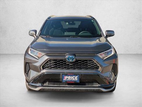 Used 2021 Toyota RAV4 SE w/ Weather & Moonroof Package image 2