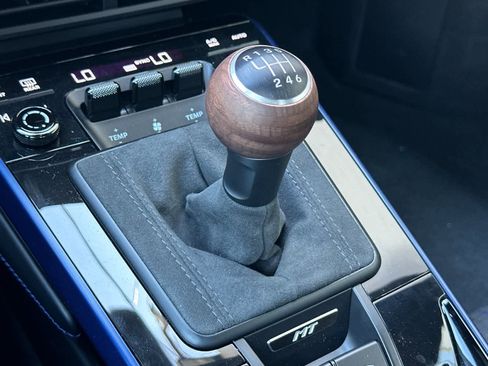 New 2026 Porsche 911 Carrera T image 21