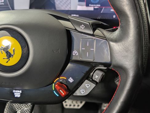 Used 2022 Ferrari Roma image 20