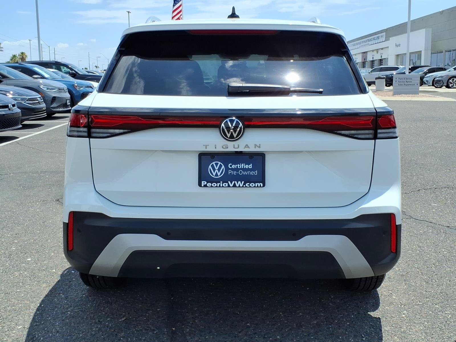 Certified 2025 Volkswagen Tiguan S FWD image 6