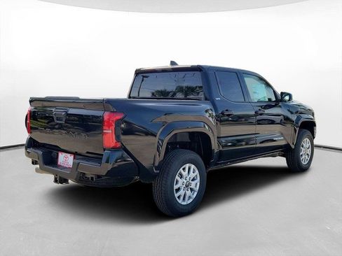 New 2026 Toyota Tacoma SR5 RWD image 4