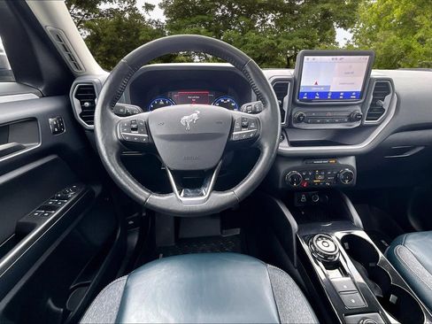 Certified 2023 Ford Bronco Sport Outer Banks w/ Tech Package image 8