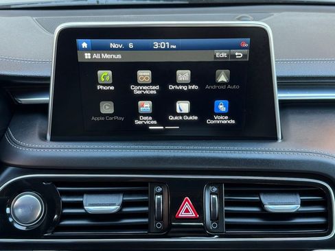 Used 2020 Genesis G70 2.0T w/ Prestige Package image 39