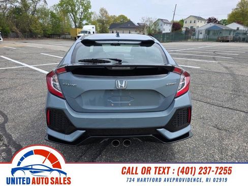 Used 2017 Honda Civic Sport image 4
