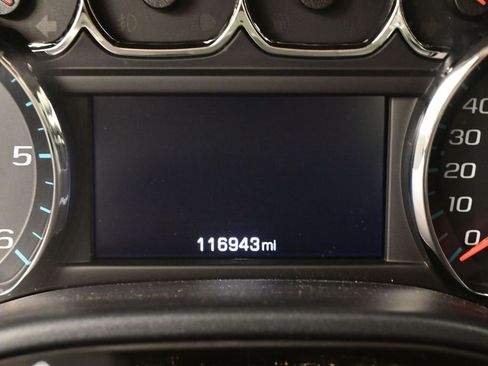 Used 2018 Chevrolet Silverado 1500 LT image 15