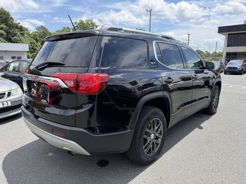 Used 2018 GMC Acadia SLT FWD image 4