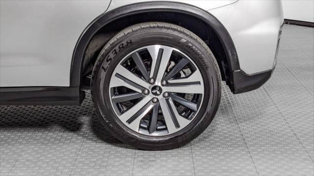 Used 2021 Mitsubishi Outlander Sport SE FWD image 34