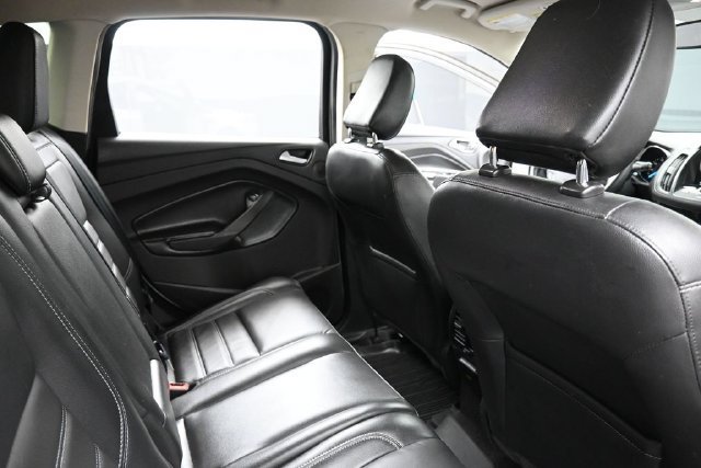 Used 2019 Ford Escape Titanium AWD/4WD image 31