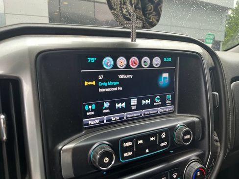 Used 2016 Chevrolet Silverado 1500 LTZ Z71 w/ LTZ Plus Package AWD/4WD image 15