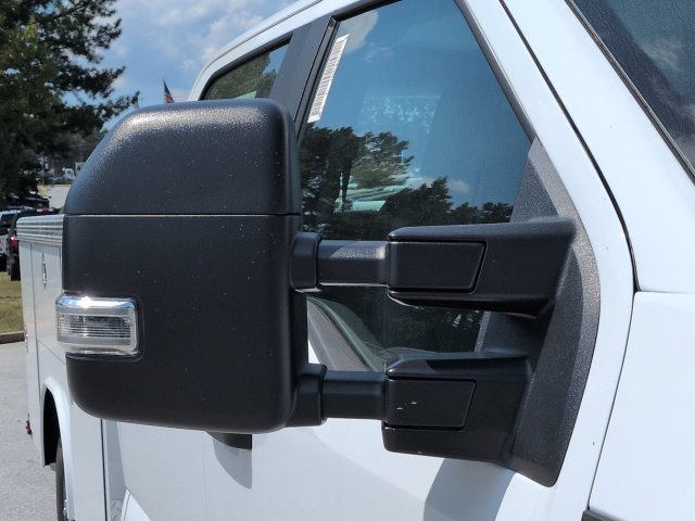 New 2026 Ford F250 XL w/ XL Chrome Package AWD/4WD image 11