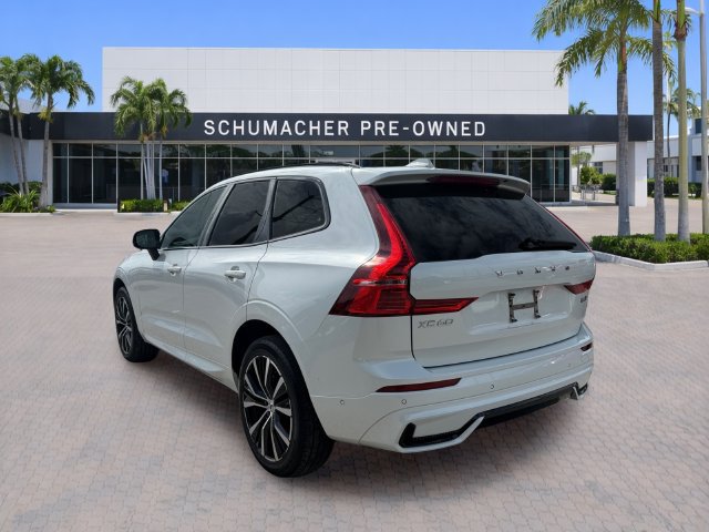 Used 2024 Volvo XC60 B5 Plus AWD/4WD image 5