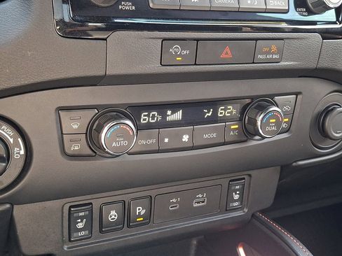 Certified 2023 Nissan Frontier PRO-4X w/ Pro Convenience Package AWD/4WD image 17